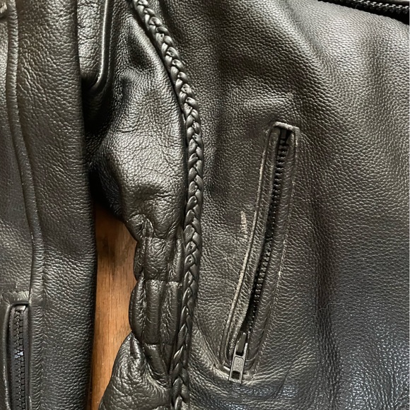 Vance leather small leather jacket with liner. - Picture 2 of 5